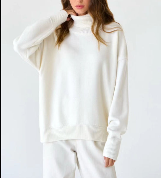 Loose knit sweater for women