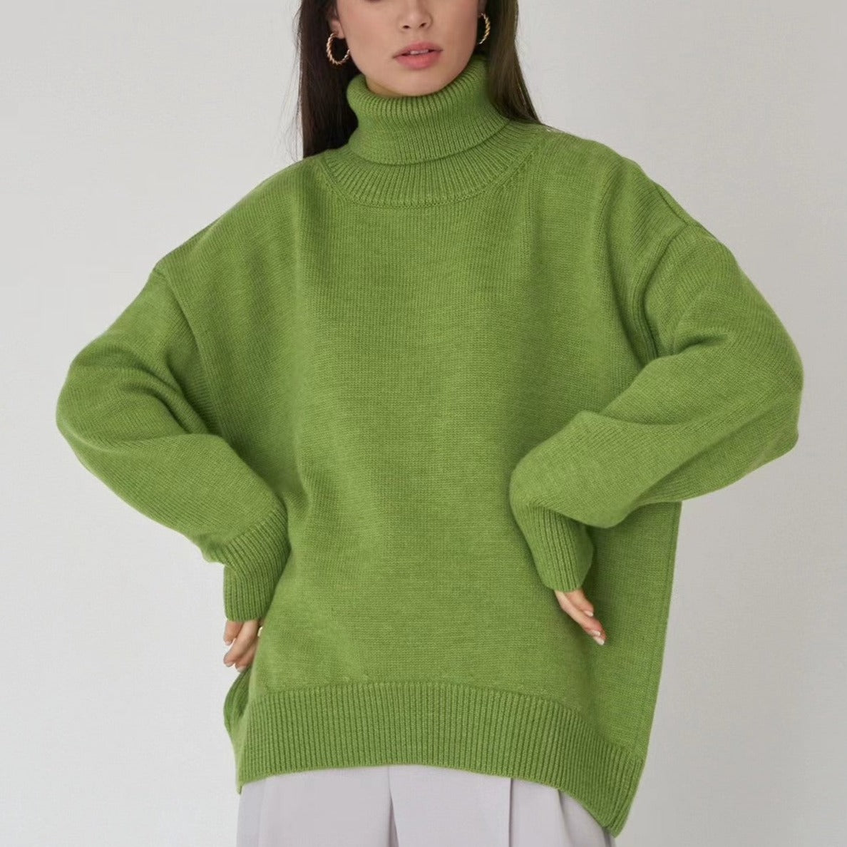 Loose knit sweater for women